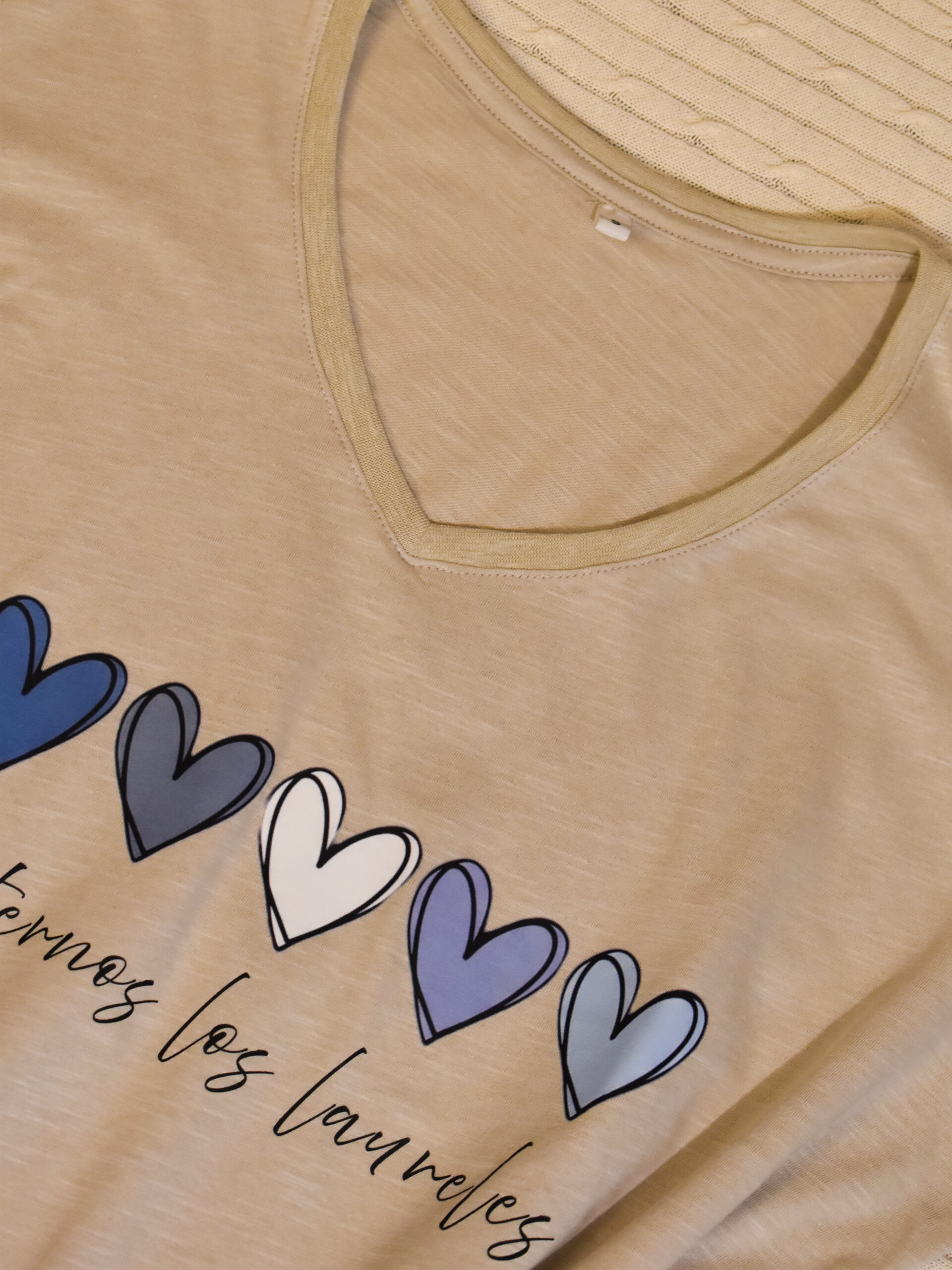 Remera corazones sean eternos... - Imagen 10